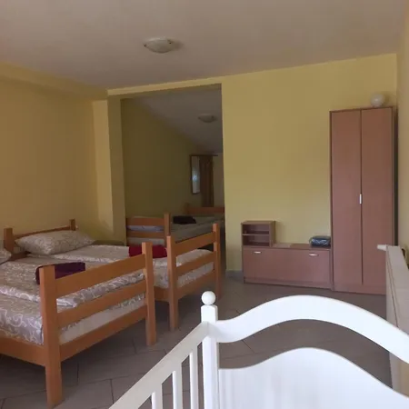 Apartment Etno Selo Rasinski Lug Ravni
